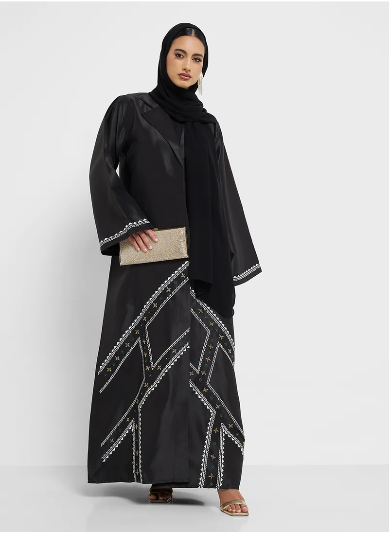 هيا كلوزيت Embroidered Black Abaya with Sheila