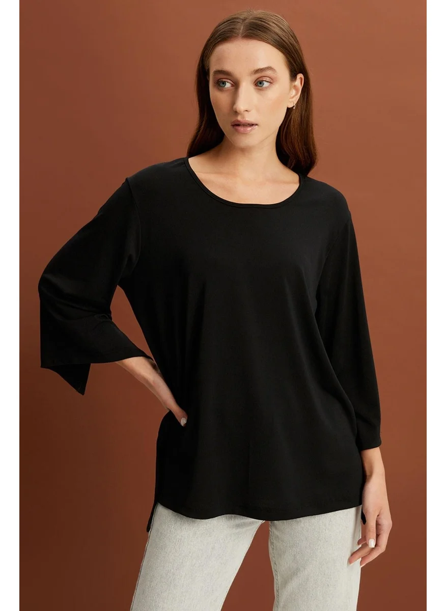 Alexander Gardi Casual Cut Blouse (B22-34500)