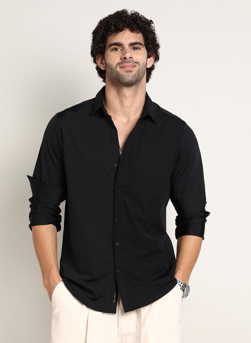 Campus Sutra Men's Onyx Black Everyday Solid Shirt - Image 1