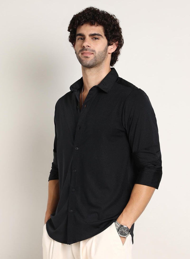 Campus Sutra Men's Onyx Black Everyday Solid Shirt - Image 3