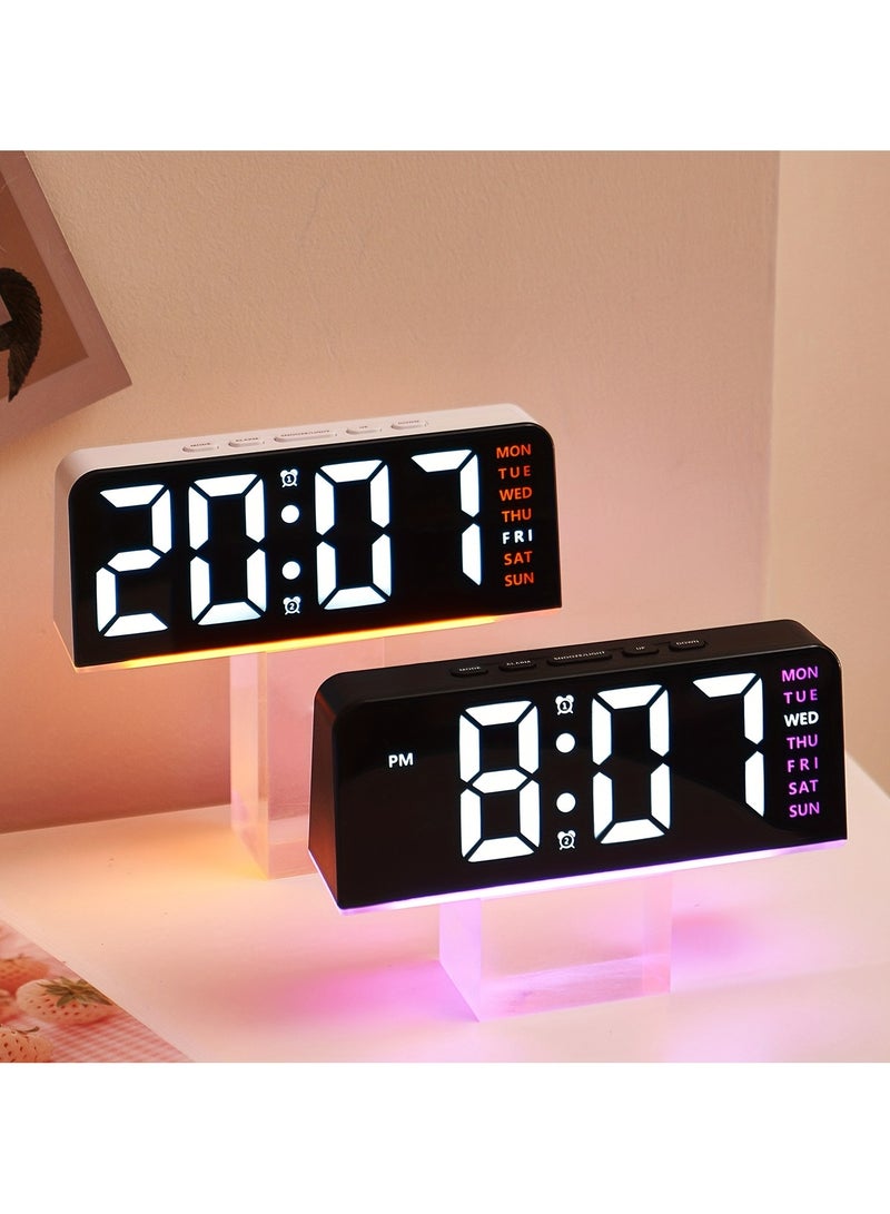 ساعة منبه رقمية LED - تعمل بمنفذ USB مع سطوع قابل للتعديل وعرض التاريخ، بتصميم تاج مسطح صغير، ساعة جانبية متعددة الوظائف للمنزل/المكتب (تتضمن إضاءة محيطية) - Image 4