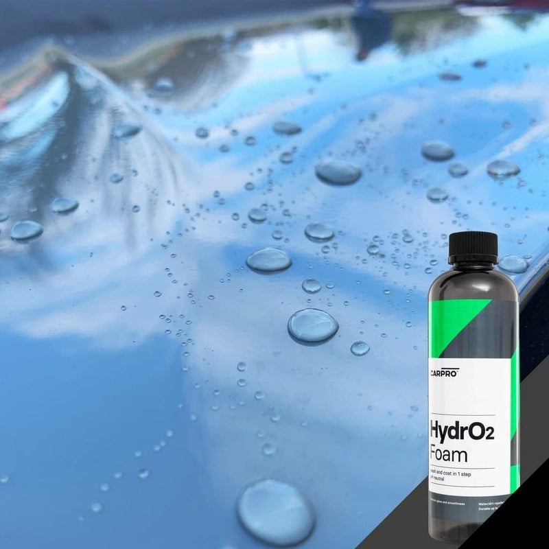 CARPRO HydrO2 Foam Car Wash & High Gloss Sealant in One: 1-Step Car Wash and Coat, Ultra-Hydrophobic Coating - 500mL (17oz) Versatile application - Image 1