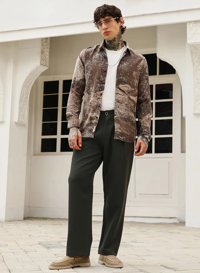 Campus Sutra Campus Sutra Men's Charcoal Grey Pleated-Straight Tailored Trousers | Mid-Rise , Straight Hem , Button Closure , Straight-Fit | Solid Plain | Polyester Blend Trouser For Casual Wear