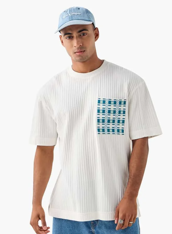Lee Cooper Textured Tee With Pocket Detail For Male