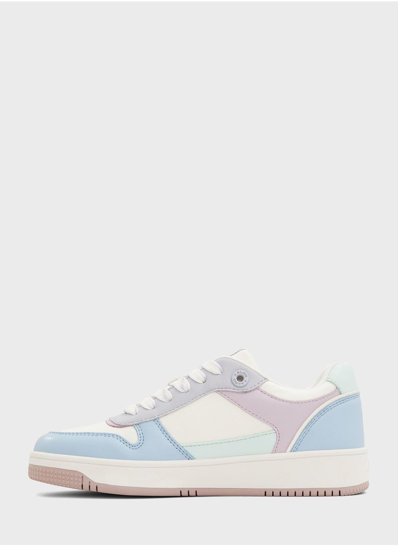 Retroact Low Top Sneakers