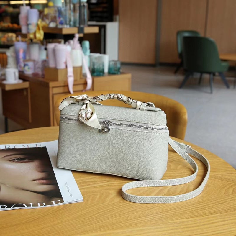 High-End Lunch Box Small Bag Women'S All-Match Shoulder Crossbody Bag Texture Explosive Portable Small Square Bag - Image 4