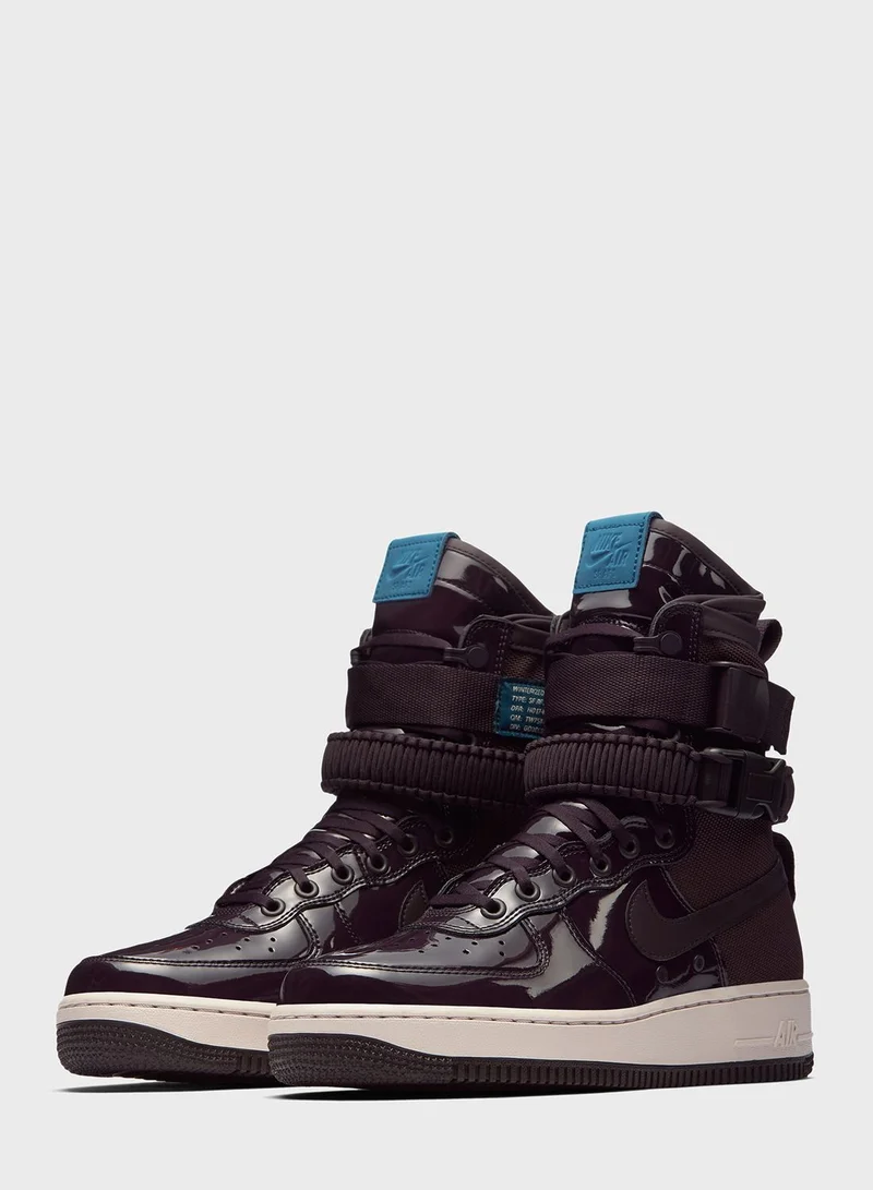 Nike Sf Air Force 1 Se Premium