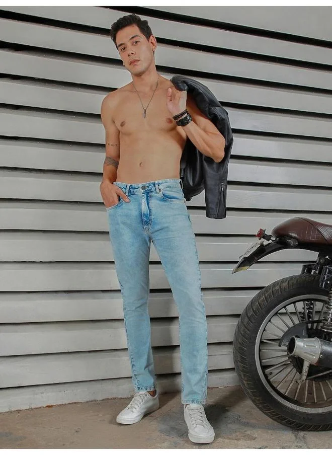 HIGH STAR Mid Rise Plain Regular Fit Jeans by Styli