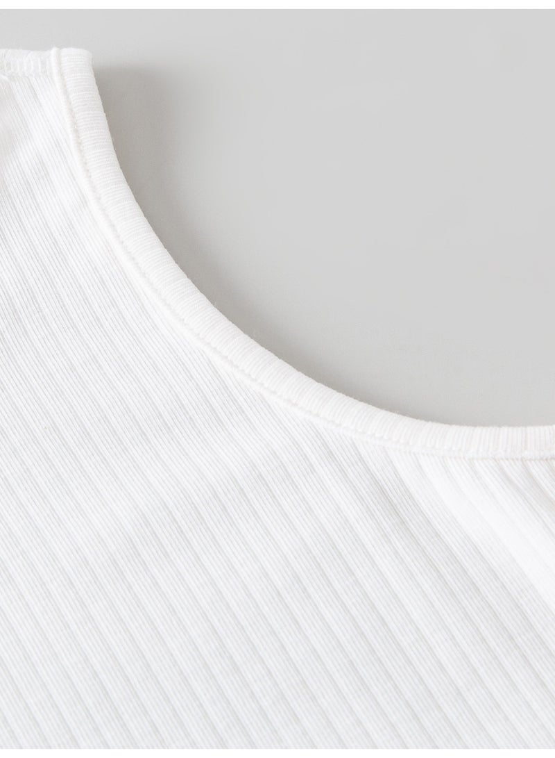 ميني بالا شرشرة لفتيات ذات أنابيب ناعمة، طوق رباعي، تصميم بلا أكمام، قطعة مريحة وقابلة للتنفس، تفاصيل لطيفة، مثالية للارتداء اليومي والطبقات الملبس للفتيات - Image 4