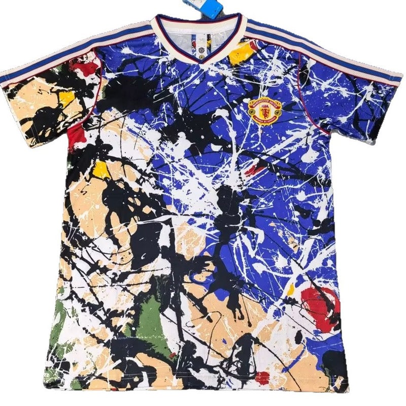 Manchester United Retro Football Jersey Short Sleeve - Image 3