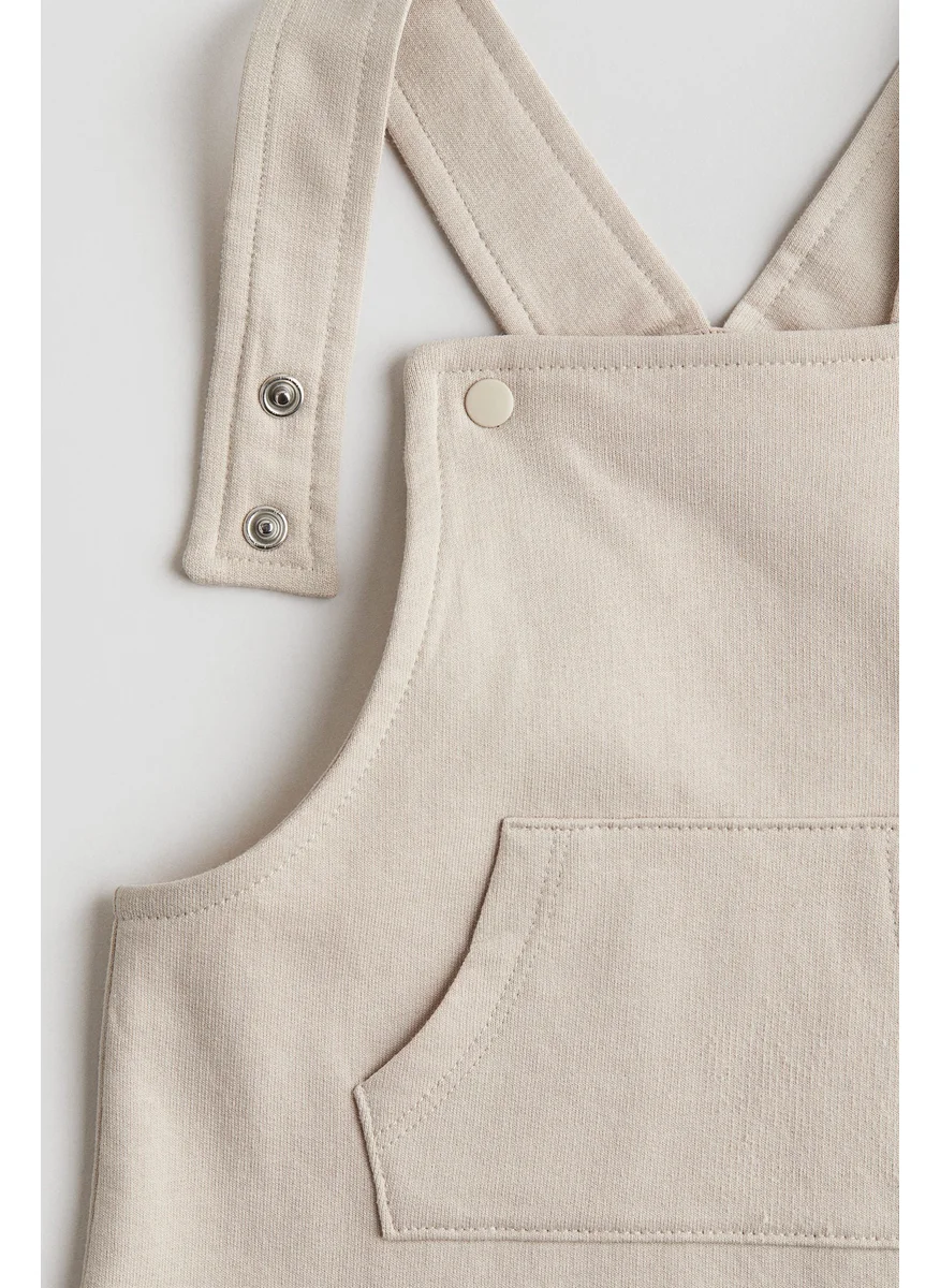 اتش اند ام Sweatshirt Dungaree Shorts