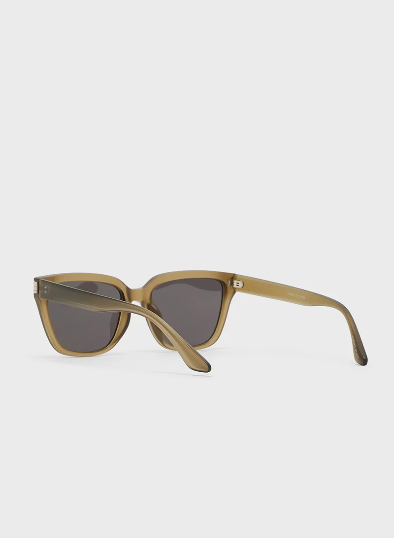 Robert Wood Polarized Lens Wayfarer Sunglasses