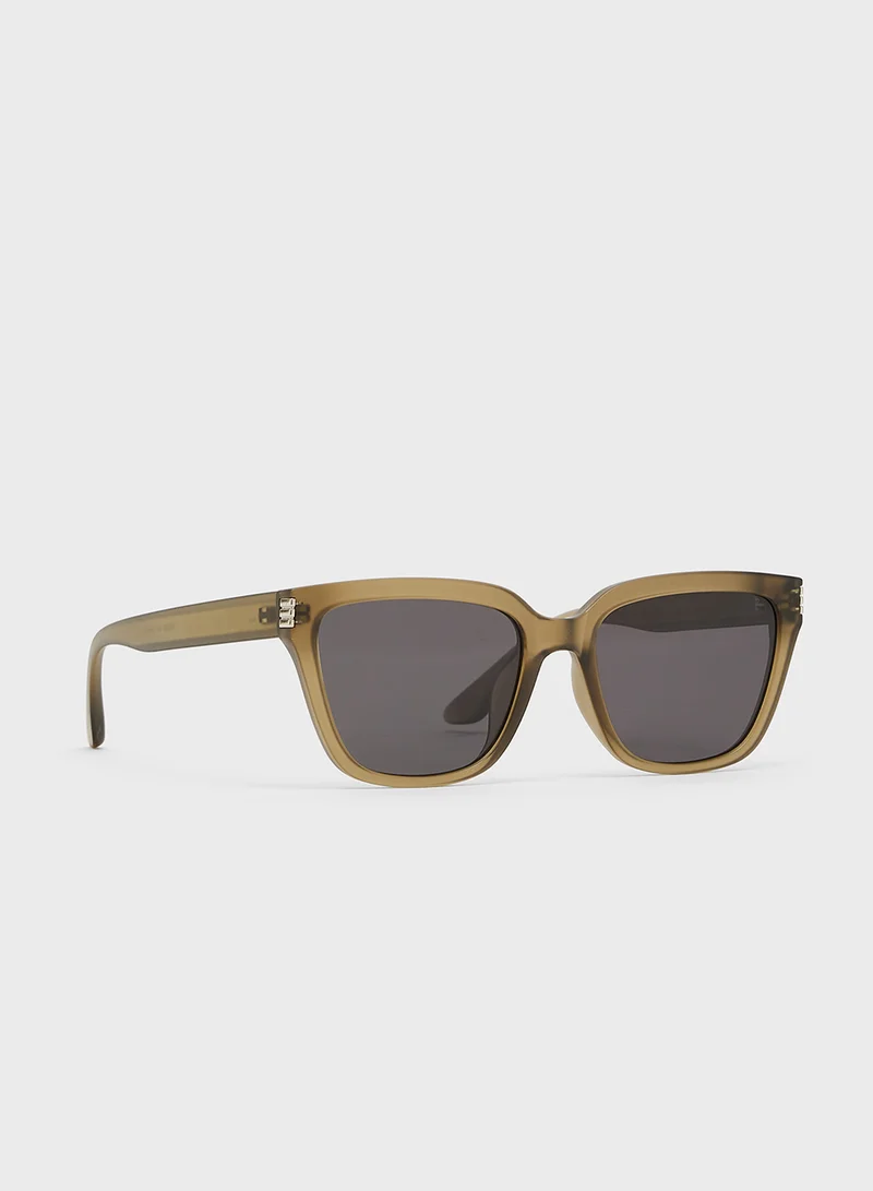 Robert Wood Polarized Lens Wayfarer Sunglasses