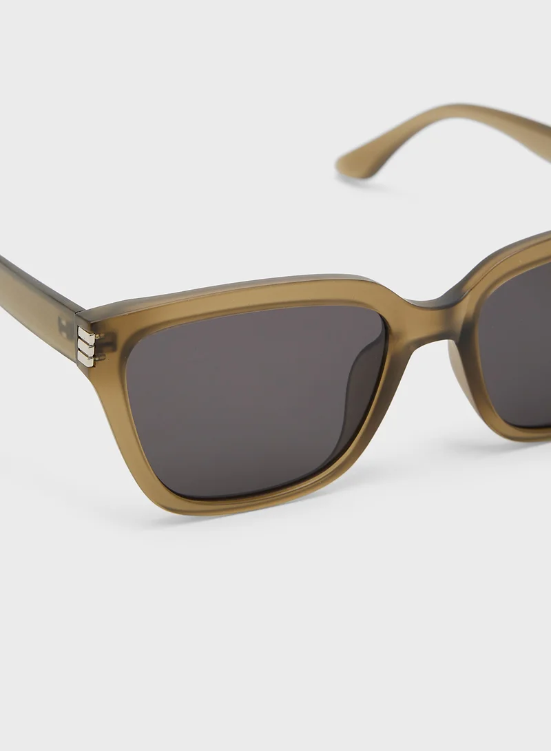 Robert Wood Polarized Lens Wayfarer Sunglasses