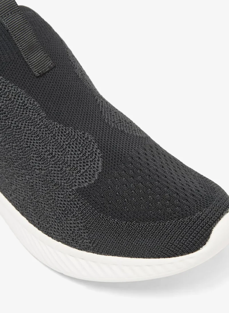 فلورا بيلا من شو إكسبرس سنيكرز نسائي شبكي بنسيج سهل الارتداء وكاحل منخفض