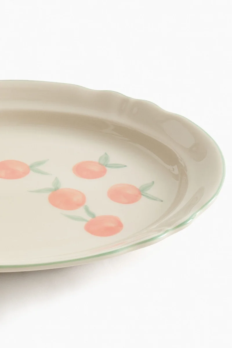 H&M Hand-painted stoneware serving plate