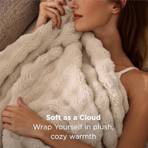 Bedsure 3D Fleece Bubble Blanket for Couch GentleSoft Beige Twin Blanket for Sofa Bed Room Decor Luxury Soft Cozy Gifts for Women Lightweight All Seasons Beige 6080 - Image 3