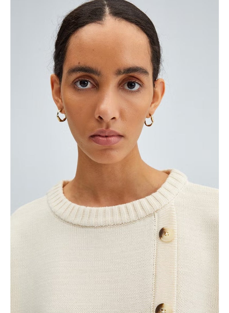 Touche Button Detailed Knitted Sweater - Image 2