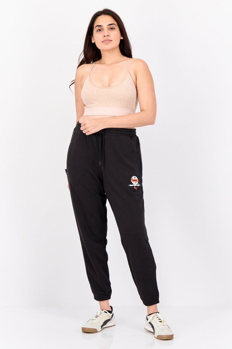 PUMA Women Sportswear Fit Outdoor Sweatpants, Black - Image 4