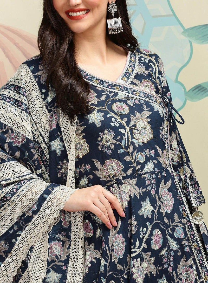 ISHIN Women Multi cotton Kurta set with Dupatta - Image 2