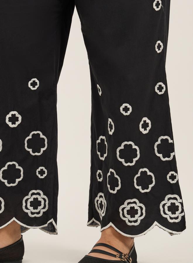 Styli Plus Size Embroidered Wide Leg Pants  - Image 4