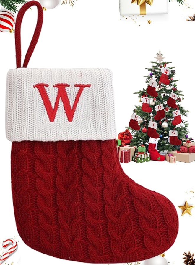 تابيت جوارب عيد الميلاد الصغيرة، جوارب عيد الميلاد الصغيرة مطرزة بأحرف اسم العائلة، ديكور كلاسيكي أحمر أبيض لشجرة عيد الميلاد الصغيرة، مدفأة، ديكور للعطلات، هدايا للحفلات، جوارب هدايا (W) - Image 1
