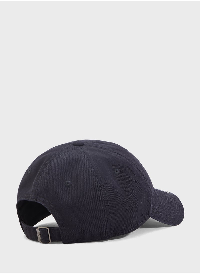 Nike Mlb Yankees Club Adjustable Cap  - Image 2