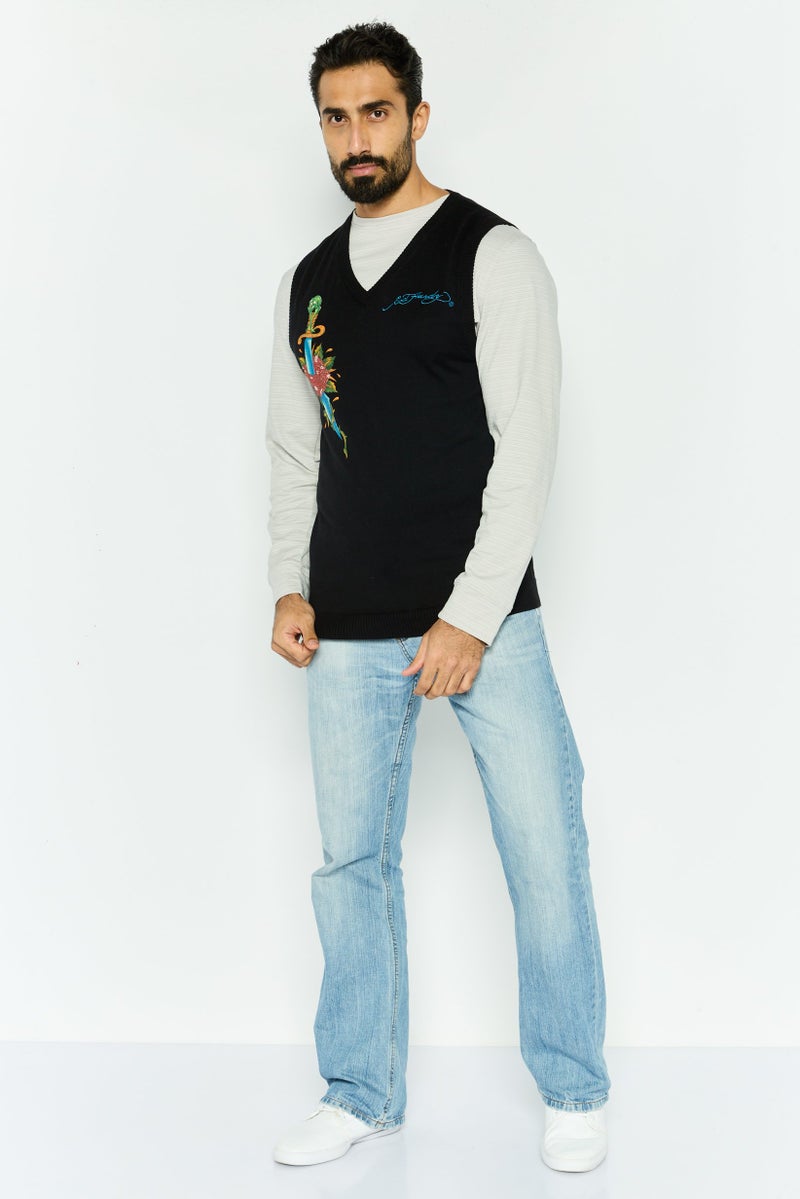 Ed Hardy سترة بلا أكمام للرجال بتصميم على شكل حرف V مع شعار مطرز، مجموعة سوداء - Image 3