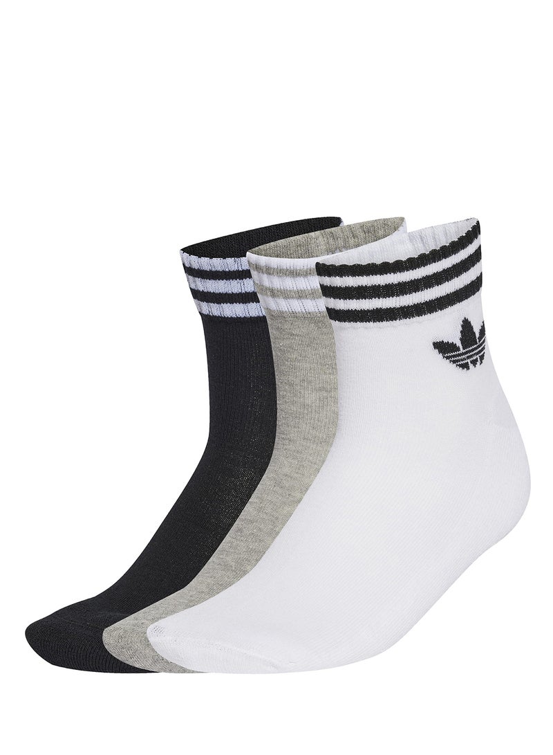 adidas Originals 3 Pack 3-Stripe Ankle Socks  - Image 2