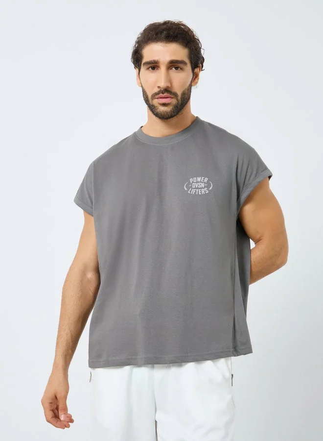 ستايلي اكتيف تيشيرت تدريب بدون أكمام بطبعة كتابة