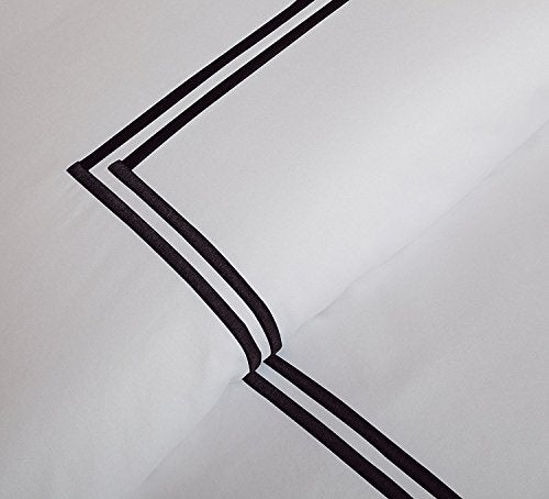 BedDecor Luxury Soft Brushed 400-Thread-Count Egyptian Cotton Embroidered Duvet Cover Set with Beautiful 2-Stripe Embroidery - - Full/Queen - White/Black - Image 5