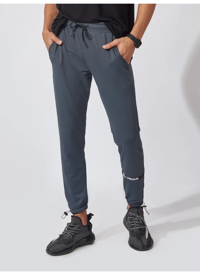 Maniac Maniac Men Printed 95% Polyester 5% Lycra French Terry fabric Dark Grey Slim Fit Trackpant