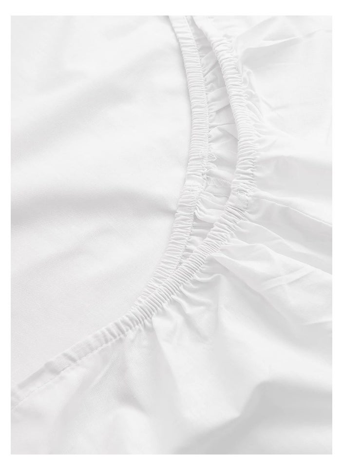 SMART HOME 3-Piece Fitted Sheet Set - Double Sheet 200x180+30 cm + 2 Pillowcases 50x75 cm - Luxurious And Soft Bedspread Made of 100% Microfiber  - Image 3