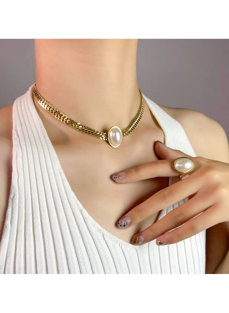 Golden Pearl Mat Necklace made of rust-resistant stainless steel to maintain its lasting shine, adding a luxurious touch to enhance your beauty with irresistible elegance! An elegant design that blends luxury and simplicity, perfect for everyday wear, especially for evenings and special occasions.  - Image 1