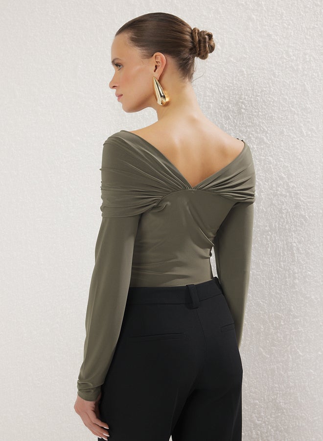 trendyol Khaki Asymmetric Collar Knitted Bodysuit TPRAW25BD00009 - Image 4