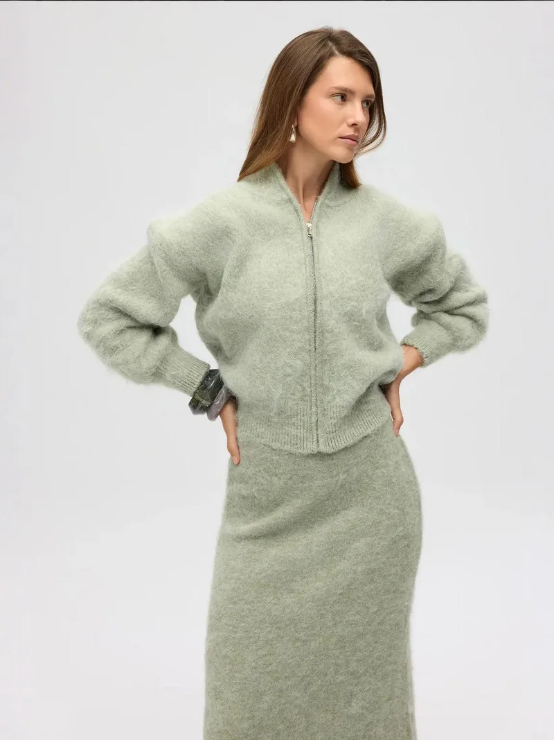 ماي كولكشن كارديجان إسكارا من ماي ستوديوز