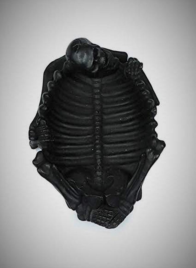 Inara Creation Pirates Skull Skeleton Ashtray - Image 2