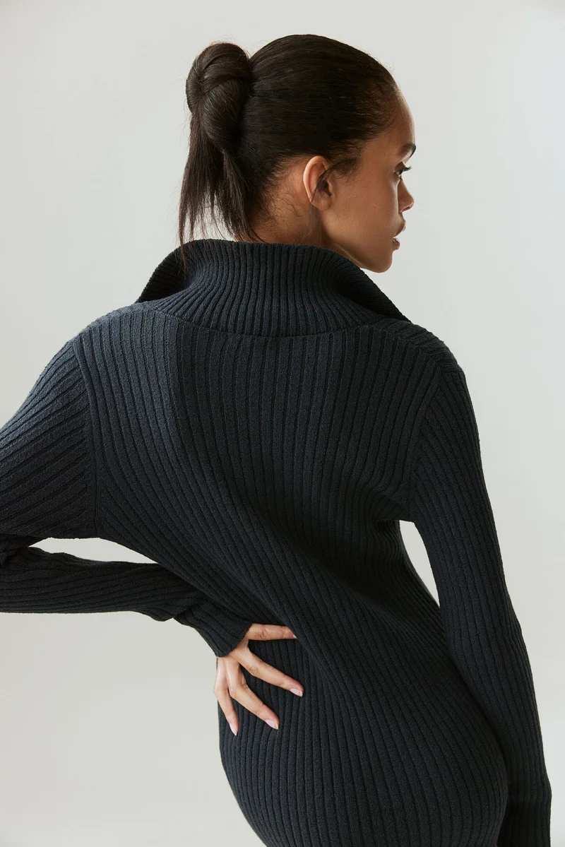 H&M Rib-knit collared dress