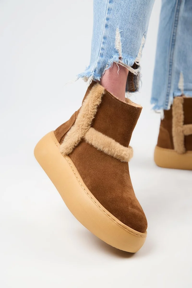 Manijero Manijero (Azura) Women's Genuine Leather Tan Boots with Fur Lining and Fur Trim