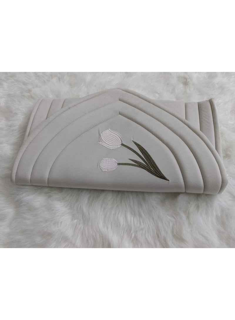 سمارت هوم سجادة صلاه اسفنج مطرز خامة ناعمة  توفر لك الرحة - Image 1