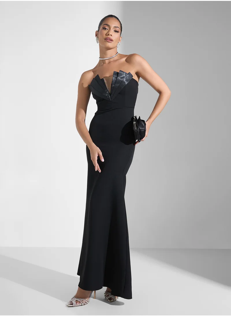 ايلا ليمتد اديشن Bandeau Dress With Statement Bodice Pleat