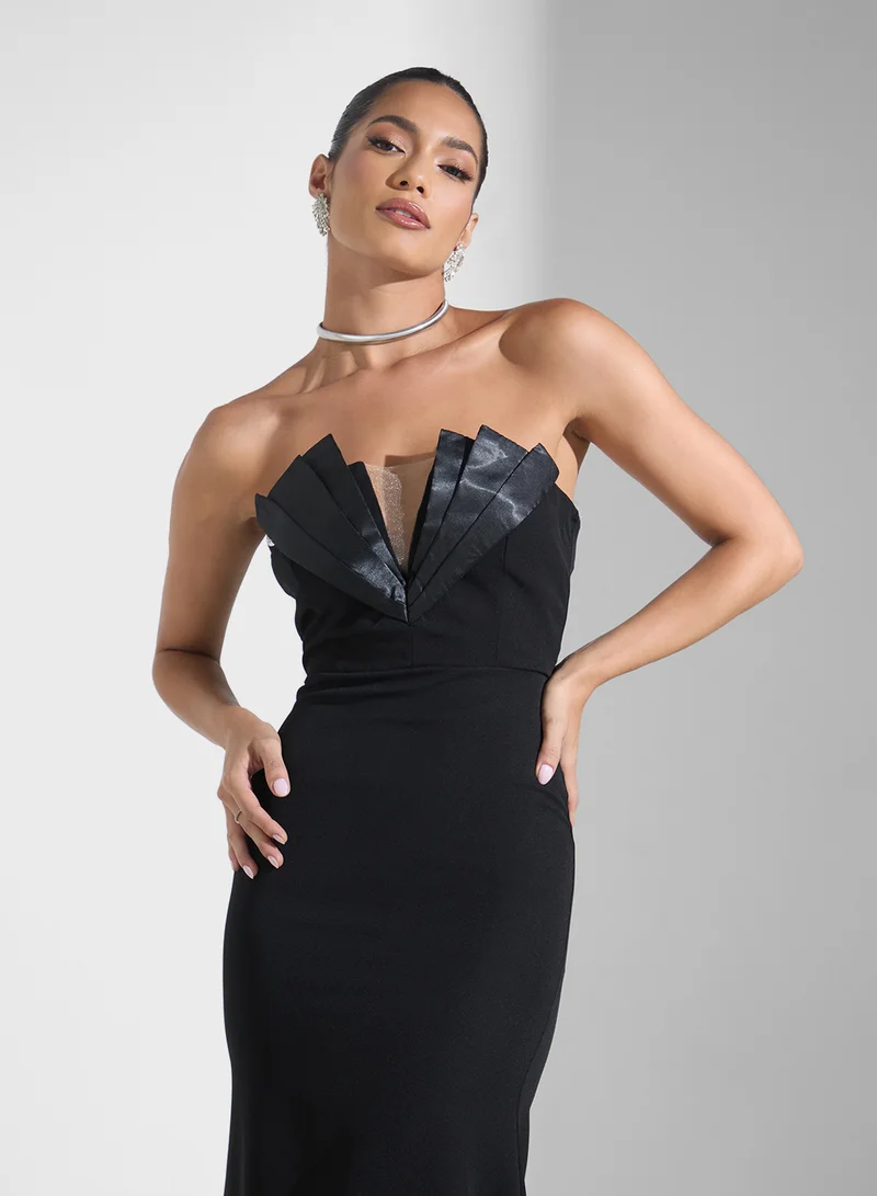 Ella Limited Edition Strapless Fitted Gown