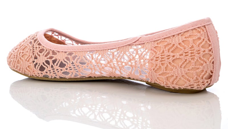 Charles Albert Women's Breathable Crochet Lace Ballet Flats - Comfortable Round Toe Slip On Mesh Flats for Women, Blush, 6 - Image 3