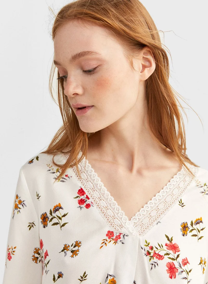 سبرينجفيلد Lace Trim Printed Top