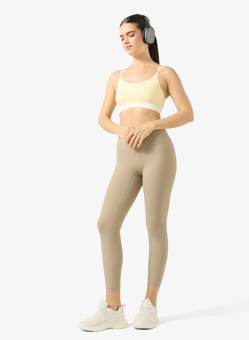 Frwd  Seamless Contrast Trim Detail Cross Back Sports Bra for Women | Best Price UAE