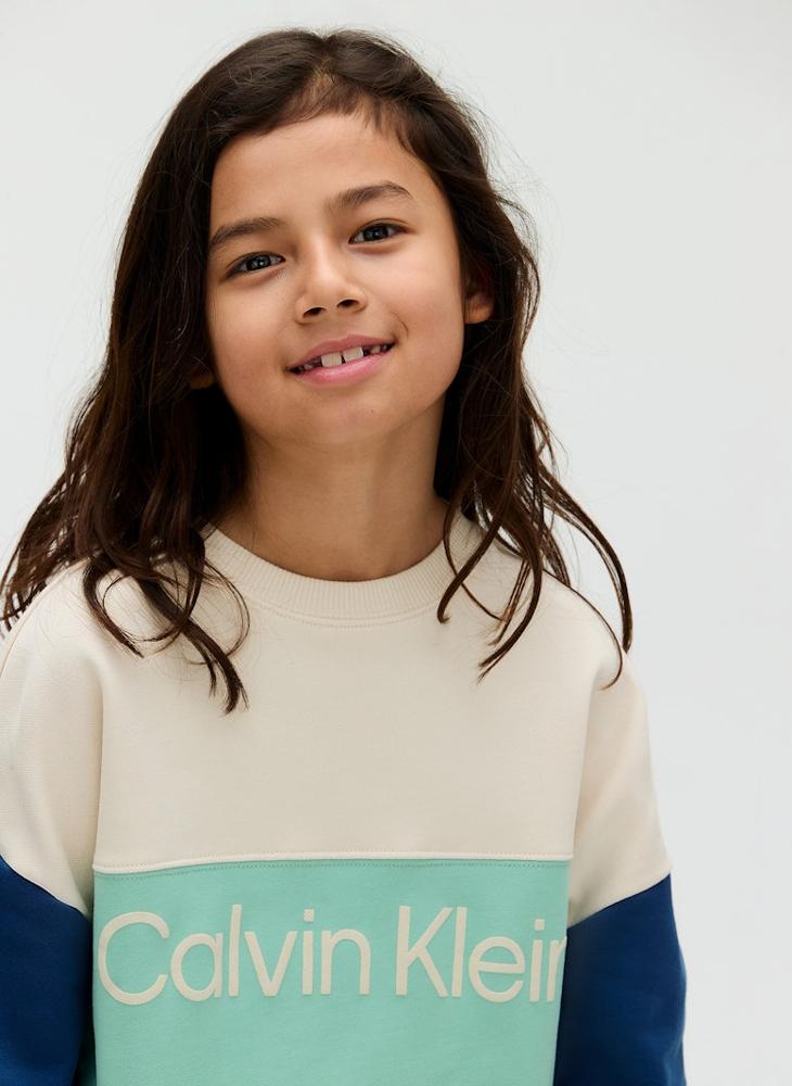 كالفن كلاين جينز سويت شيرت أطفال بياقة دائرية من تيري بلوكينج - Image 4