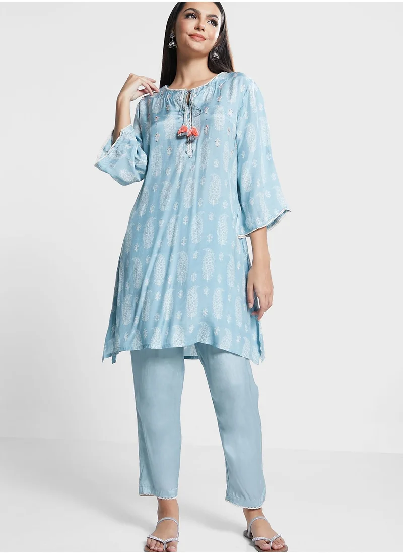 indya Paisley Print Kurti & Pants Set