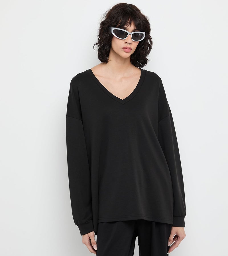 F5 Women's F5 Comfy V-Neck Active Top - Image 1