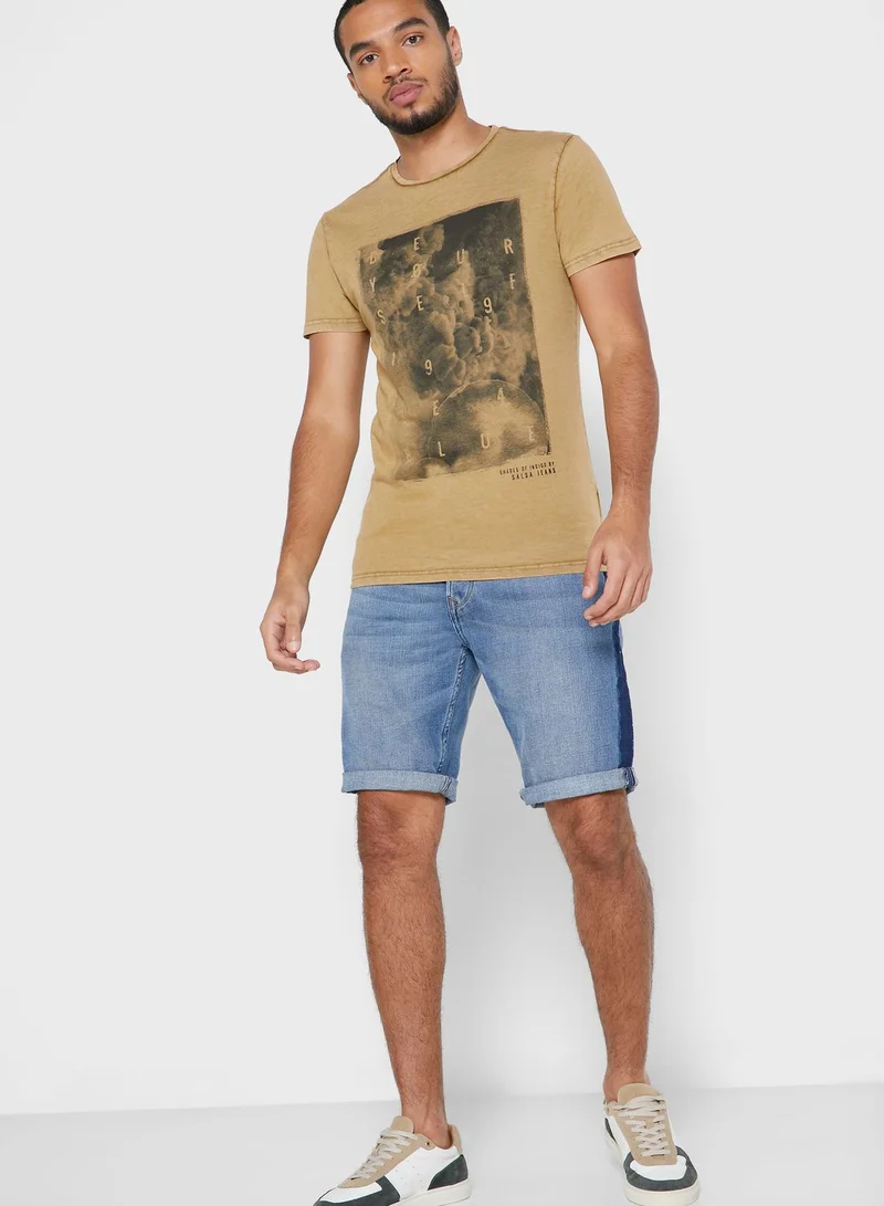 SALSA Graphic Crew Neck T-Shirt