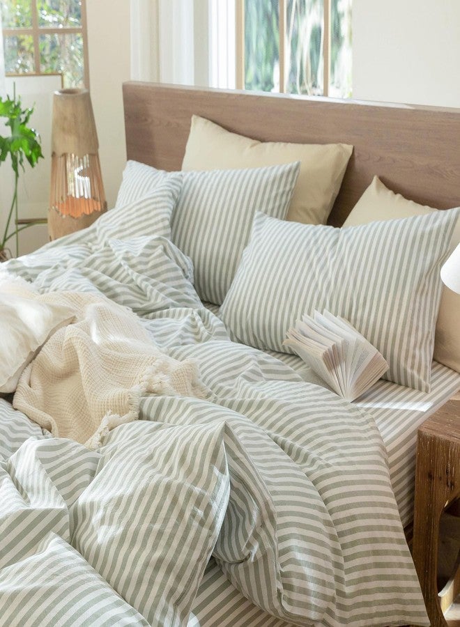 مومى أغطية وسائد مخططة من مومي، عبوة من قطعتين، مصنوعة من القطن المغسول بنسبة 100%، ذات ملمس يشبه الكتان، قابلة للتهوية، متينة، ناعمة ومريحة (أخضر حكيم وأبيض مخطط كلاسيكي، مقاس كينج) - Image 2